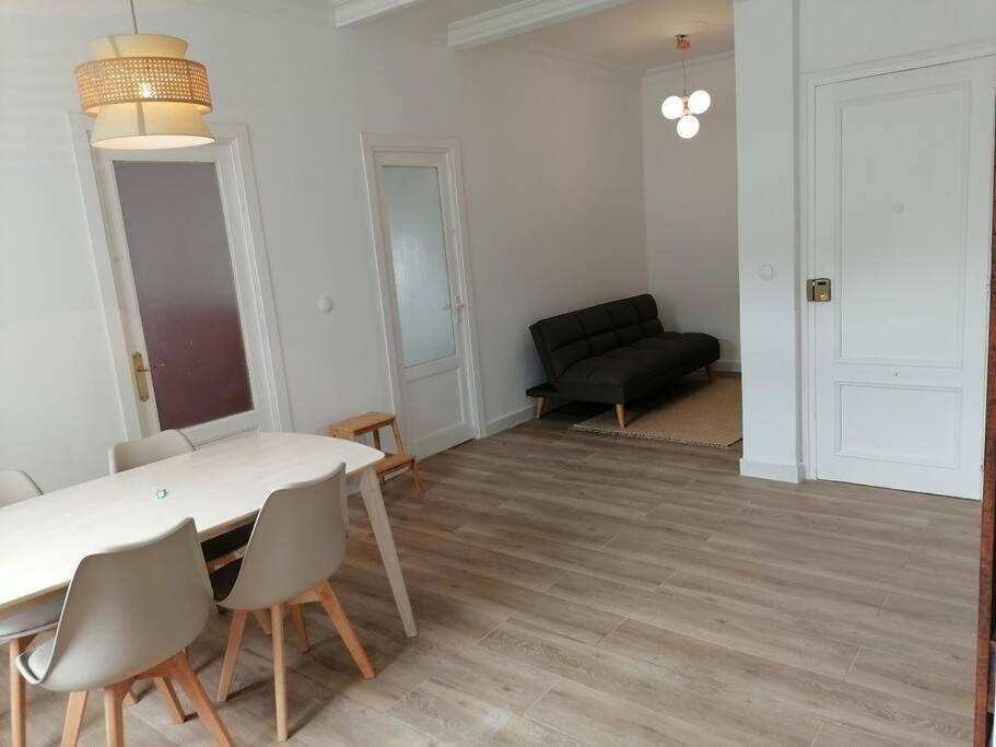 Apartamento Completamente Equipado Centro Ferrol Buitenkant foto